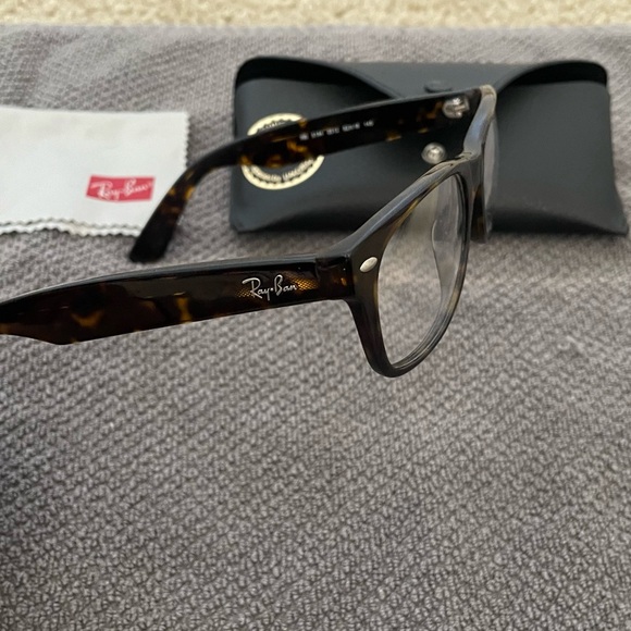 Ray-Ban glasses - Picture 2 of 4